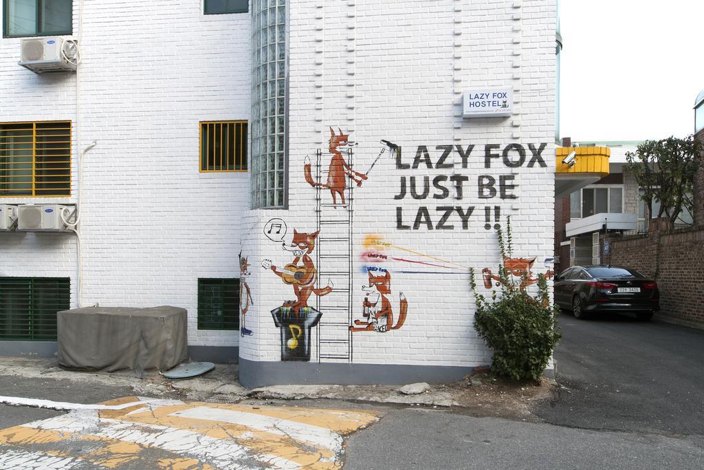 Hongdae Lazy Fox Hostel In Сеул Екстериор снимка